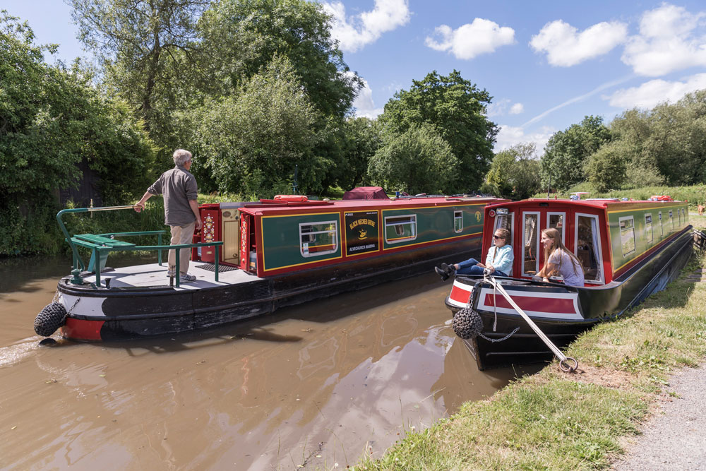 Narrowboat Narrowboat